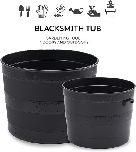 Black plastic planter plant - black,