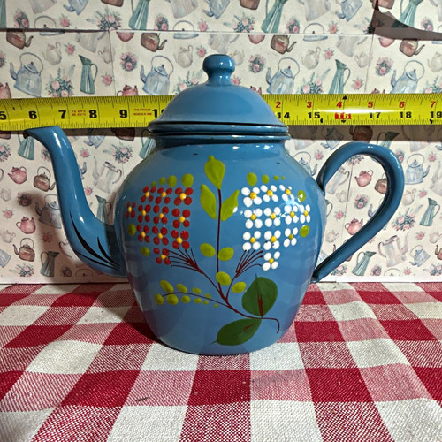 Large 2quart blue enamelware