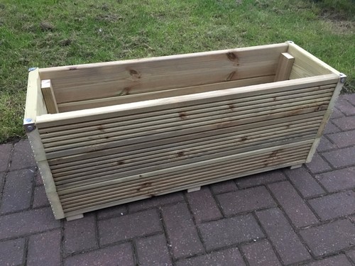 Wooden garden planter super - wooden,